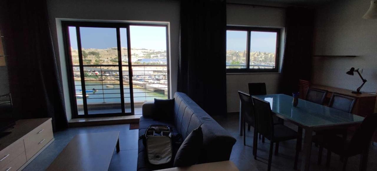 Shore Bridge Gzira Екстериор снимка